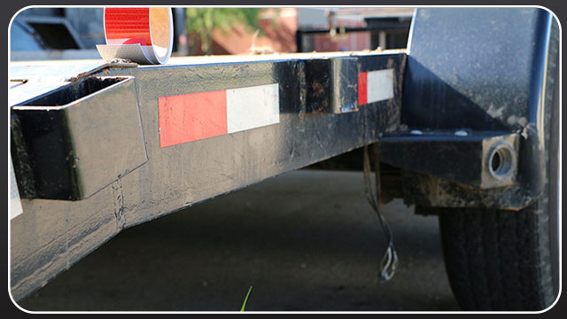 西安<i style='color:red'>交通反光膜</i>哪里有，點擊這里當天出樣[玉寰膠帶]