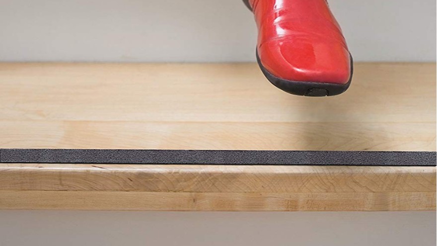 怎么防滑膠帶的品質(zhì)好不好？-優(yōu)質(zhì)防滑膠帶大量批發(fā)【昆山玉寰】