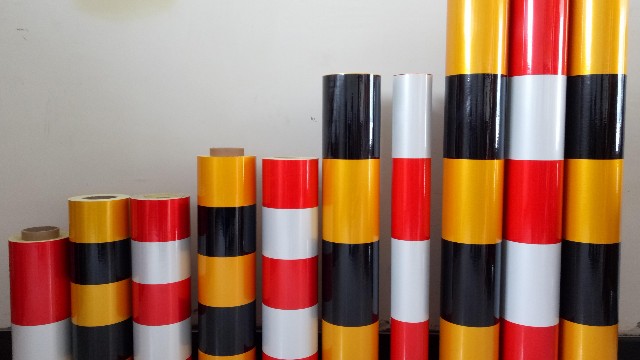 反光膜價格如何？廠家各等級反光膜報價【昆山玉寰】