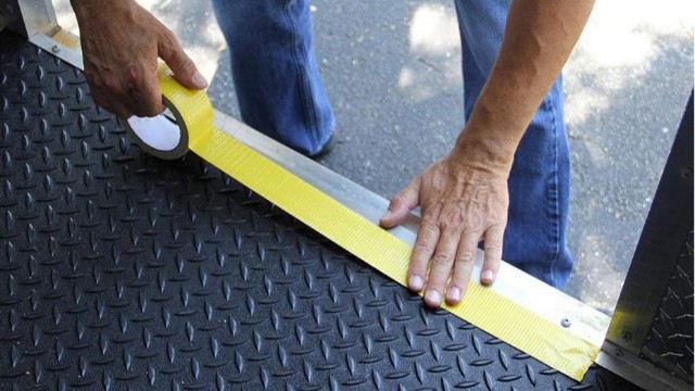 易撕型布基膠帶專(zhuān)業(yè)廠家，1-3天快速出貨【昆山玉寰】