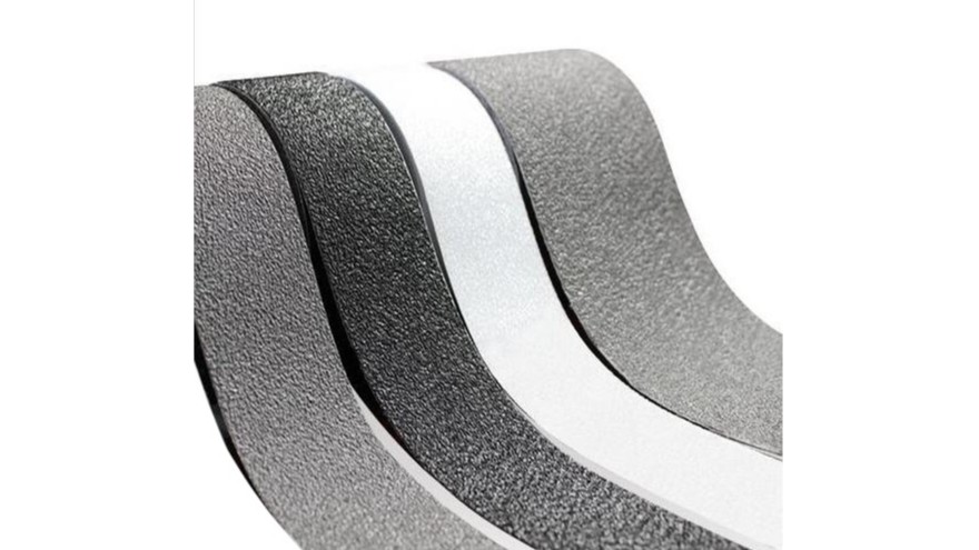 看完《三十而已》，你還在糾結要不要貼鞋底防滑貼嗎？【昆山玉寰】