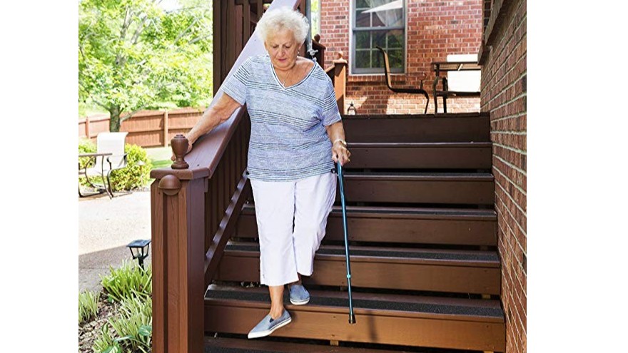 小心！家里的這三個(gè)地方，老人小孩最容易摔倒-防滑膠帶【昆山玉寰】