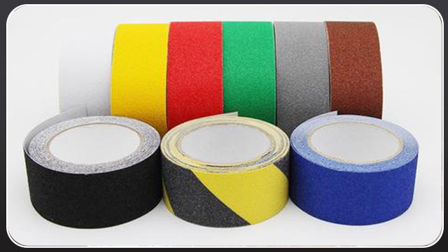 防滑膠帶適用在什么地方？昆山廠家批發(fā)價(jià)格[玉寰膠帶]