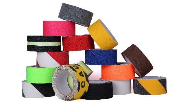 防滑膠帶多長一節(jié)？-防滑膠帶定制批發(fā)【昆山玉寰】